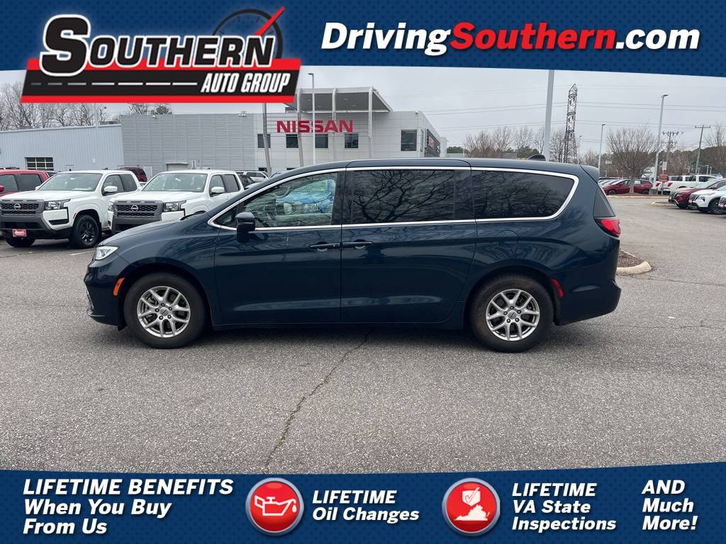 2023 Chrysler Pacifica Touring L — Minivan — 60,190 mi — Chesapeake, VA