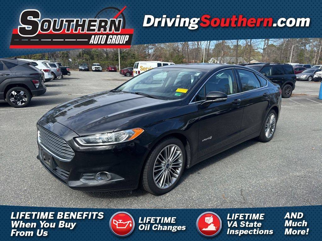 2014 Ford Fusion Hybrid SE — Sedan — 114,672 mi — Newport News, VA