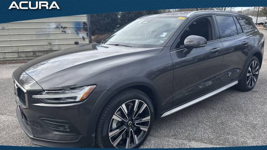 2023 Volvo V60 Cross Country Ultimate — Wagon — 68,007 mi — Newport News, VA