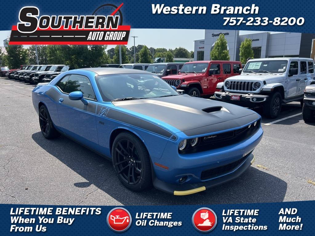 2023 Dodge Challenger R/T Scat Pack — Coupe — 881 mi — Chesapeake, VA