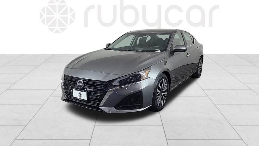 2023 Nissan Altima SV — Sedan — 26,616 mi — Matteson, IL
