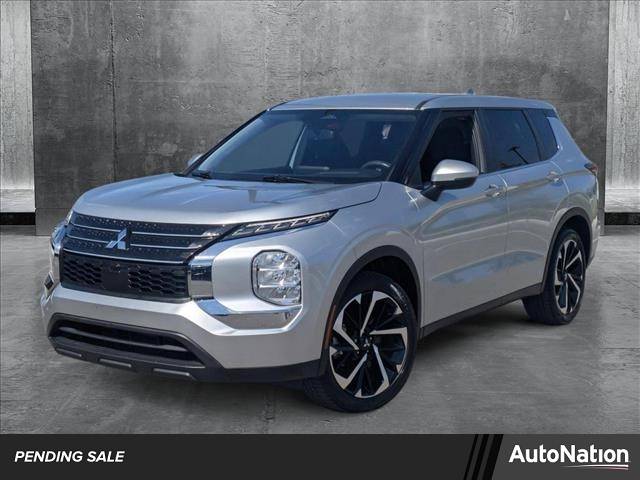 2022 Mitsubishi Outlander ES — SUV — 17,649 mi — Fort Myers, FL