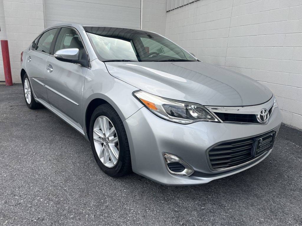 2015 Toyota Avalon XLE — Sedan — 30,988 mi — Mechanicsburg, PA