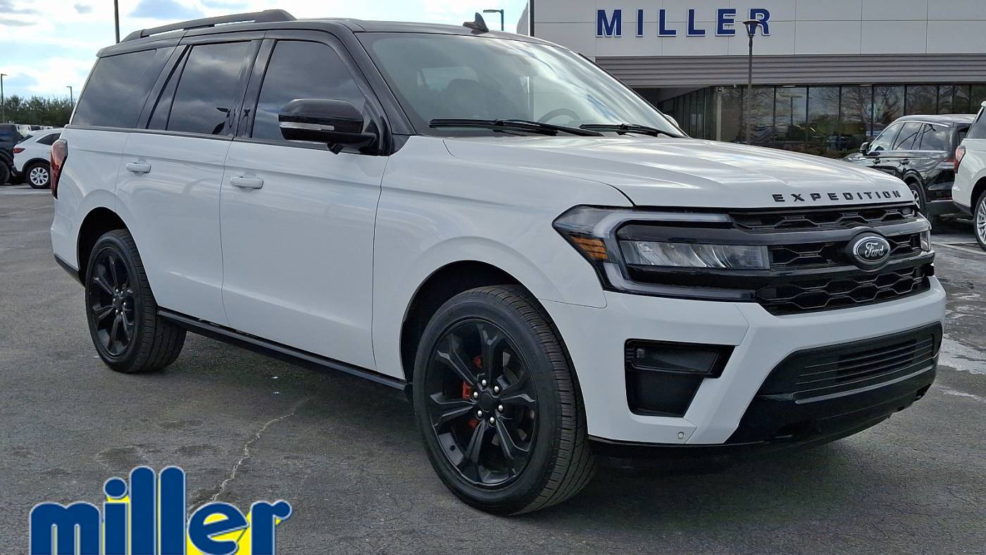 2023 Ford Expedition Limited — SUV — 27,591 mi — Lumberton, NJ