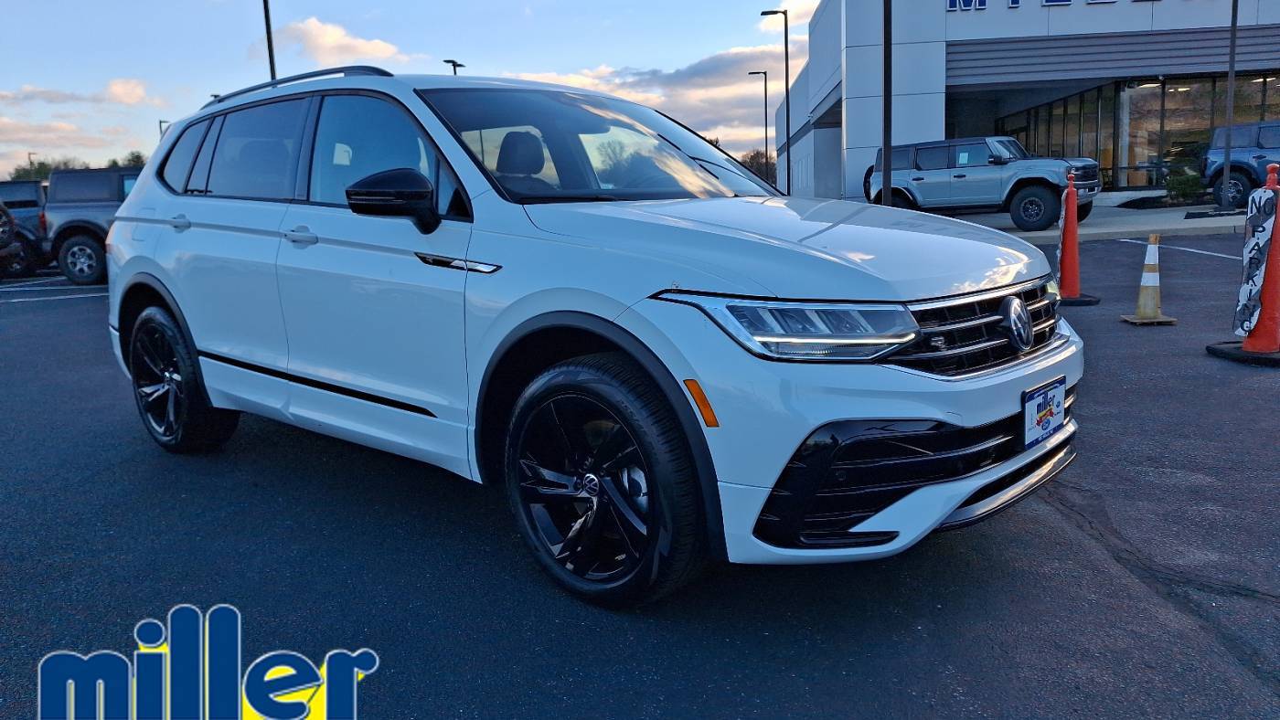 2024 Volkswagen Tiguan SE R-Line Black — SUV — 19,017 mi — Lumberton, NJ