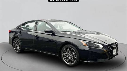 2023 Nissan Altima SR — Sedan — 2,554 mi — Hillside, NJ