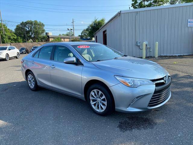 2017 Toyota Camry LE — Sedan — 128,739 mi — Hillside, NJ