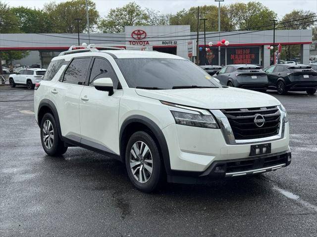 2022 Nissan Pathfinder SL — SUV — 29,353 mi — Hillside, NJ