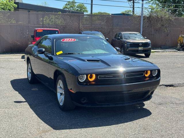 2023 Dodge Challenger SXT — Coupe — 58,428 mi — Hillside, NJ