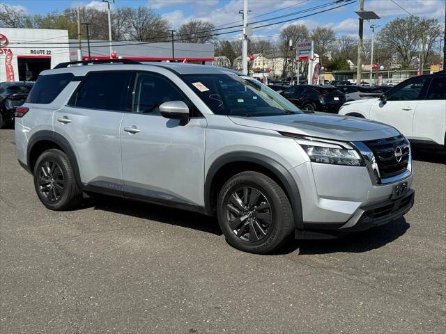 2022 Nissan Pathfinder SV — SUV — 22,903 mi — Hillside, NJ