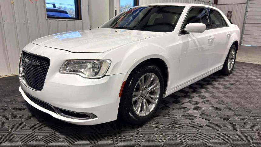 2015 Chrysler 300 Limited