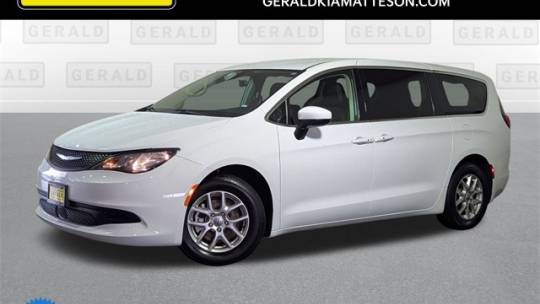 2022 Chrysler Voyager LX — Minivan — 65,251 mi — Matteson, IL