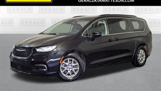 2022 Chrysler Pacifica Touring L — Minivan — 70,481 mi — Matteson, IL