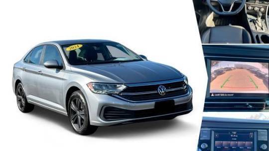 2024 Volkswagen Jetta SE — Sedan — 5,703 mi — West Islip, NY