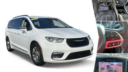 2022 Chrysler Pacifica Limited — Minivan — 70,378 mi — West Islip, NY