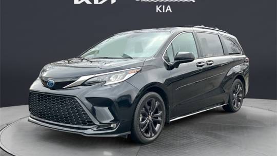 2022 Toyota Sienna XSE — Minivan — 53,700 mi — Columbus, OH