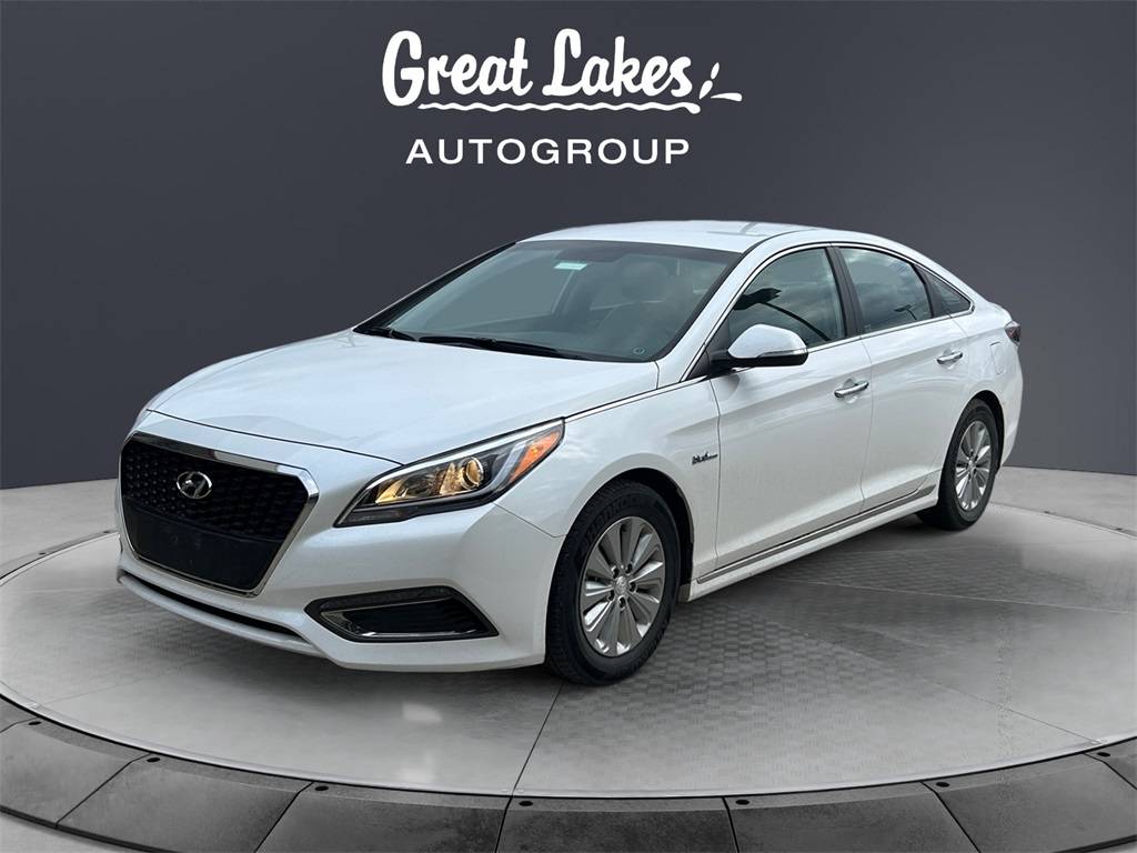2016 Hyundai Sonata Hybrid SE — Sedan — 39,901 mi — Columbus, OH