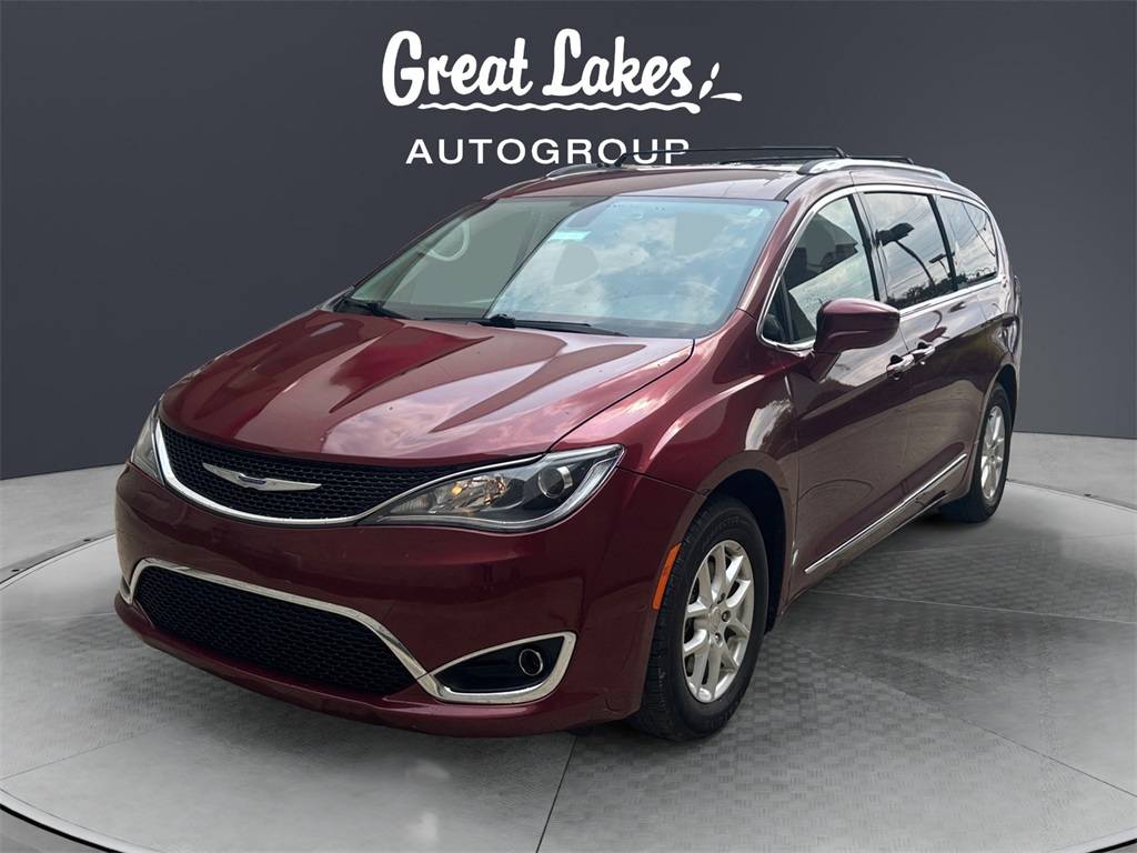 2020 Chrysler Pacifica Touring L — Minivan — 120,029 mi — Columbus, OH