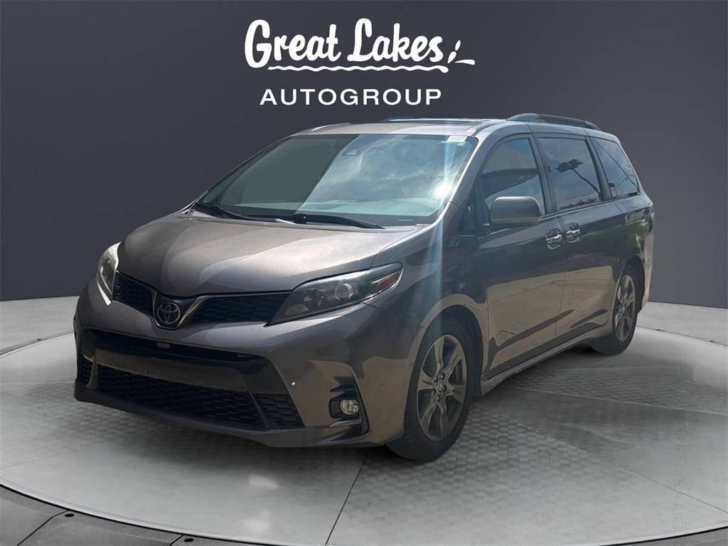 2020 Toyota Sienna SE — Minivan — 118,447 mi — Columbus, OH