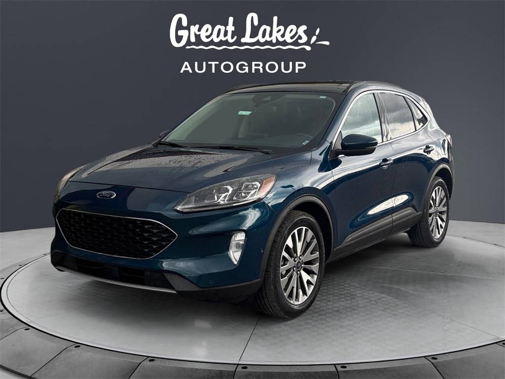 2020 Ford Escape Hybrid Titanium — SUV — 76,595 mi — Columbus, OH