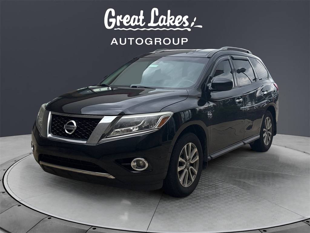 2015 Nissan Pathfinder SV — SUV — 92,532 mi — Columbus, OH