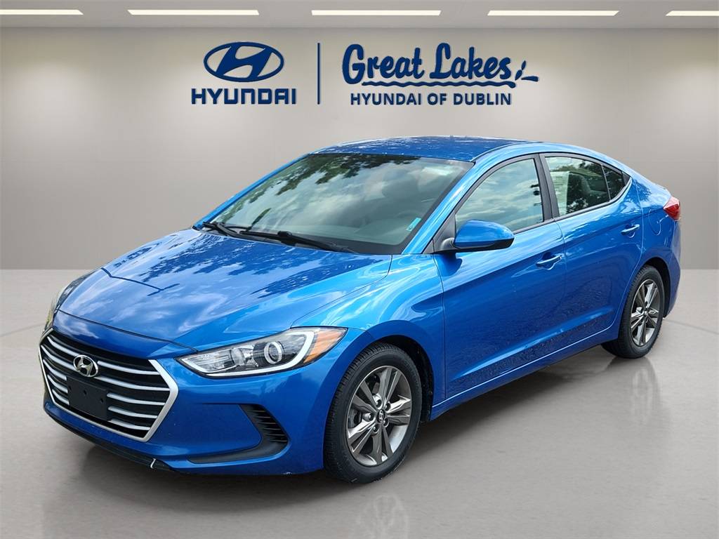 2017 Hyundai Elantra SE — Sedan — 119,592 mi — Columbus, OH