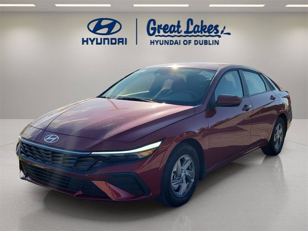 2025 Hyundai Elantra SE — Sedan — 223 mi — Columbus, OH