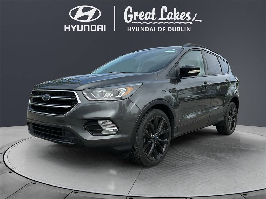 2017 Ford Escape Titanium — SUV — 73,331 mi — Columbus, OH