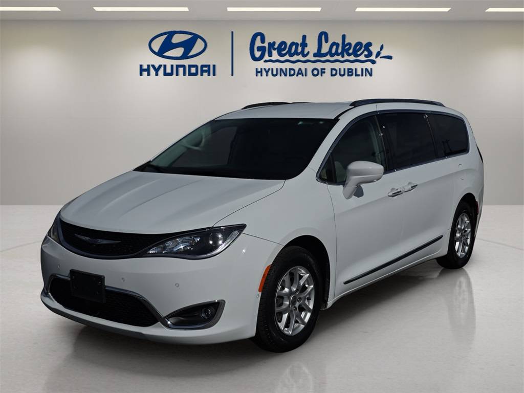 2020 Chrysler Pacifica Touring L — Minivan — 67,250 mi — Columbus, OH