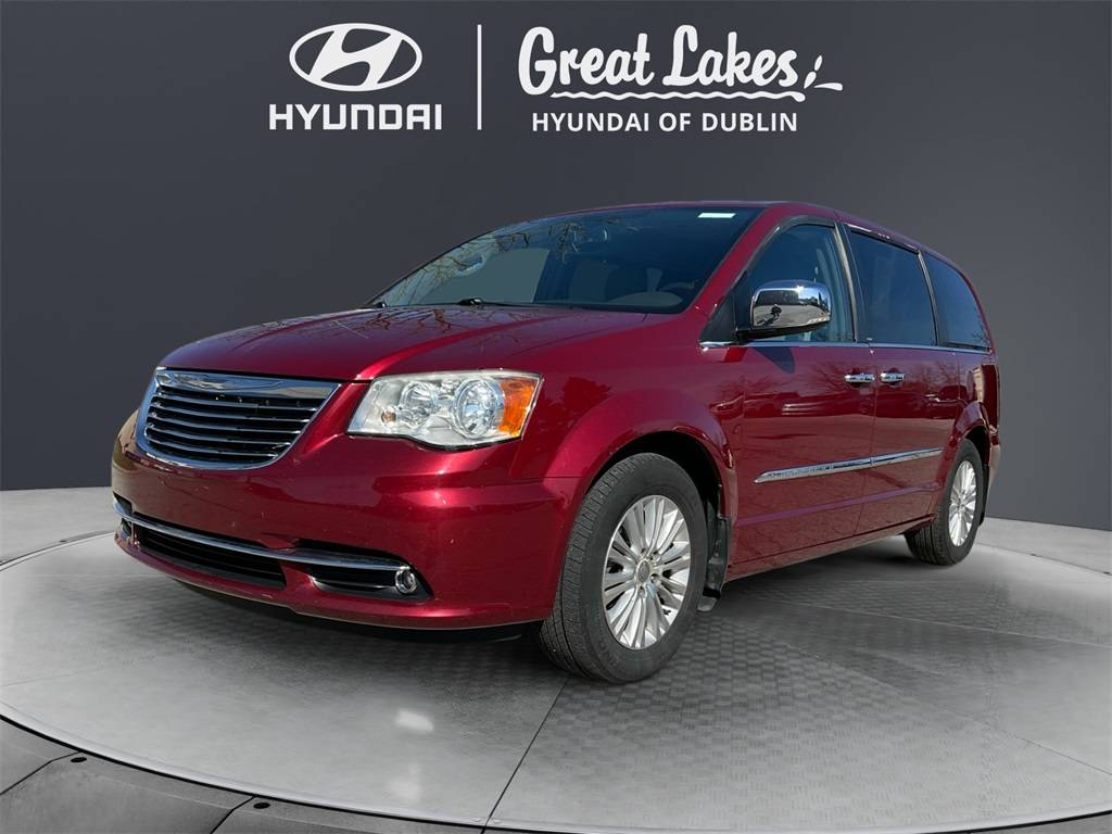 2011 Chrysler Town & Country Touring-L — Minivan — 115,408 mi — Columbus, OH