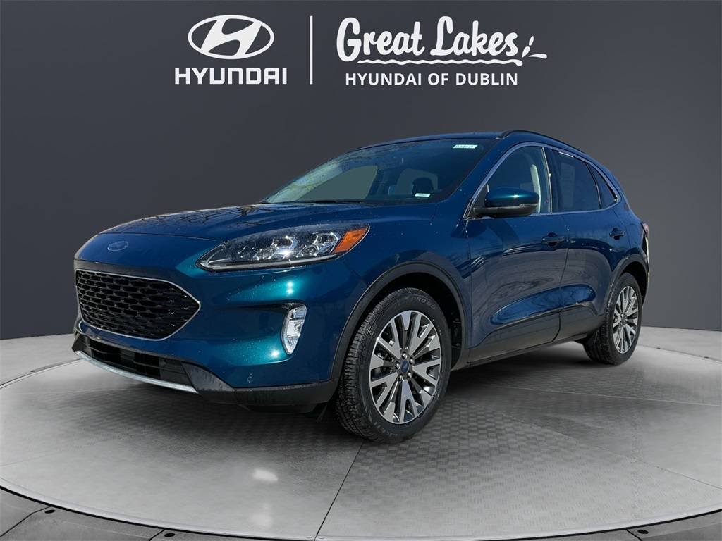 2020 Ford Escape Titanium — SUV — 40,927 mi — Columbus, OH