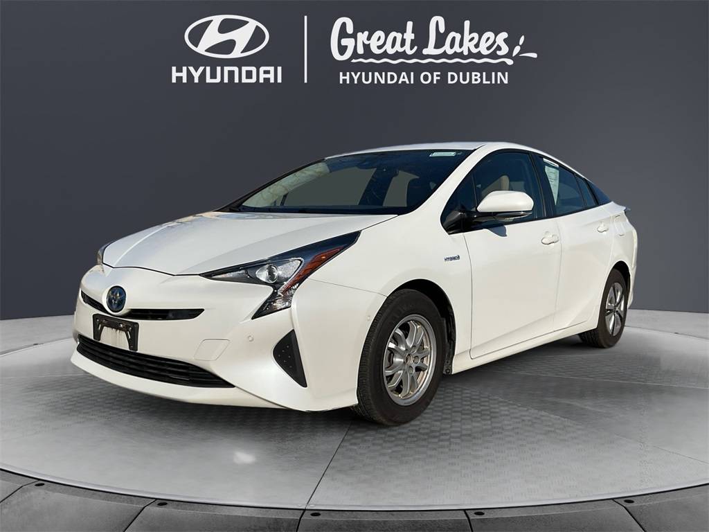 2017 Toyota Prius Four — Hatchback — 46,496 mi — Columbus, OH