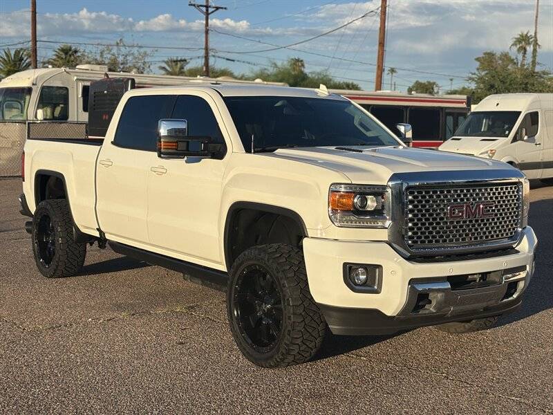 2015 GMC Sierra 2500HD Denali — Pickup Truck — 155,506 mi — Scottsdale, AZ