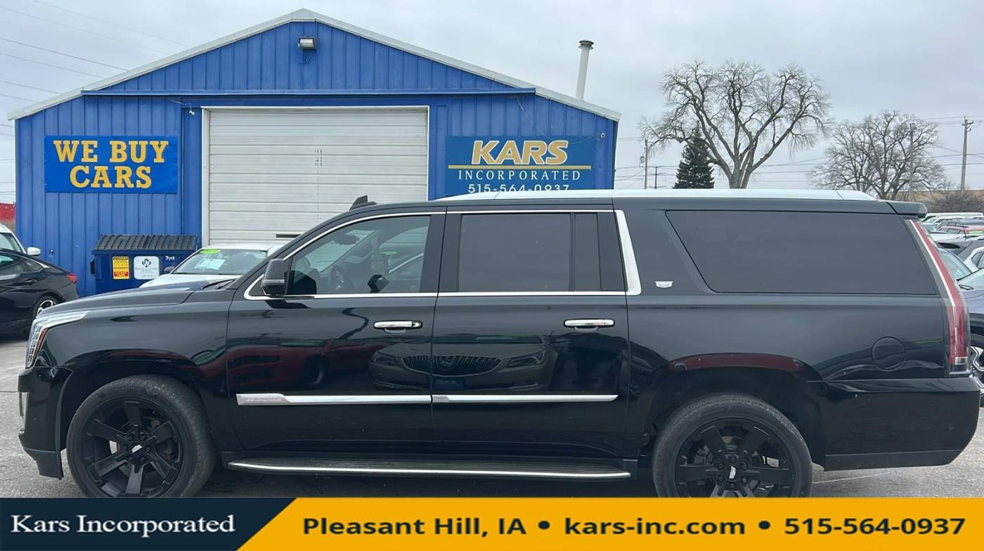 2019 Cadillac Escalade Luxury — SUV — 123,576 mi — Pleasant Hill, IA