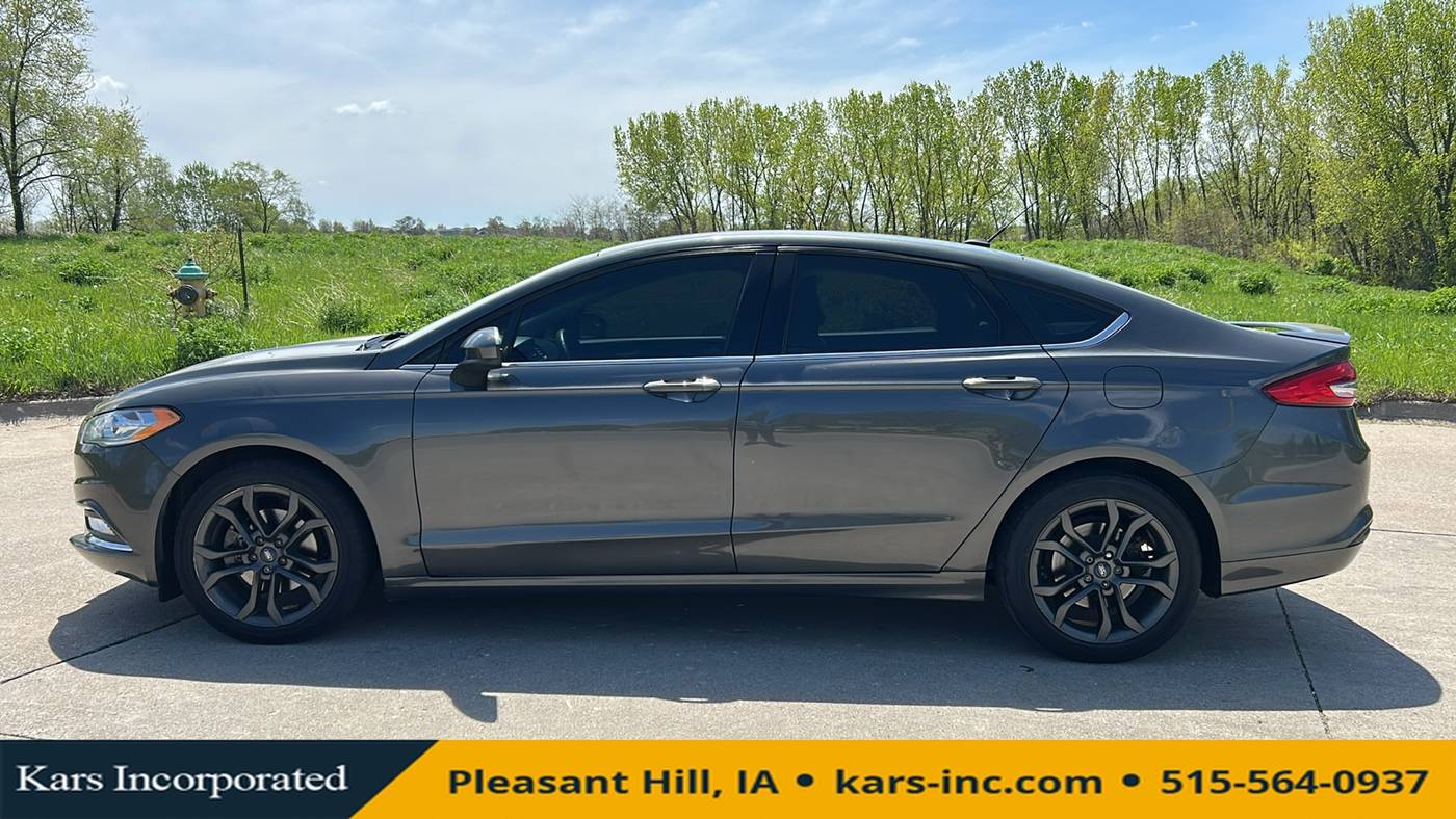 2018 Ford Fusion SE — Sedan — 81,144 mi — Pleasant Hill, IA