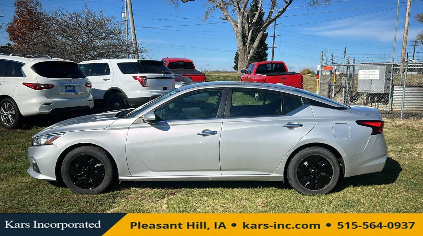 2019 Nissan Altima S — Sedan — 82,380 mi — Pleasant Hill, IA
