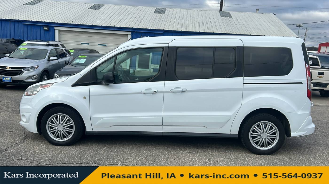 2016 Ford Transit Connect Wagon XLT — Passenger Van — 133,193 mi — Pleasant Hill, IA