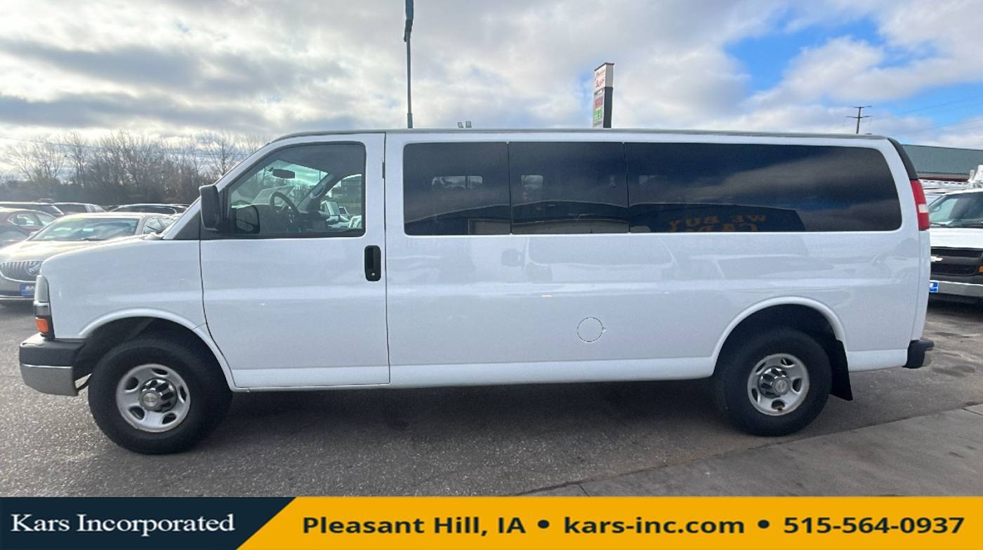 2015 Chevrolet Express Cargo Van Base — Cargo Van — 127,789 mi — Pleasant Hill, IA