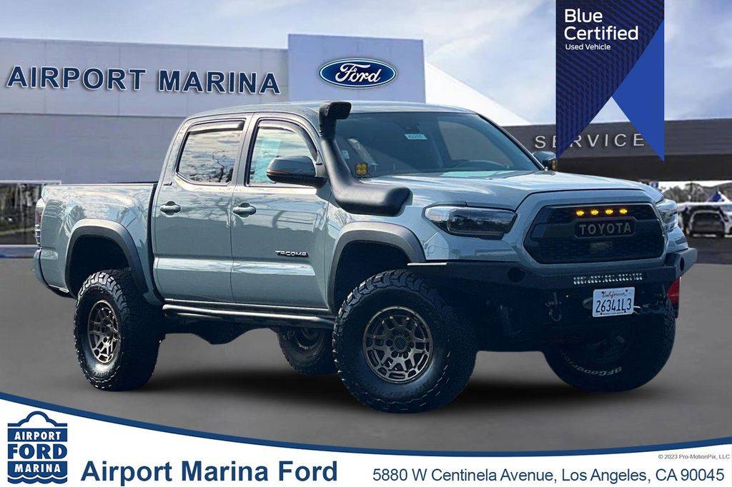 2022 Toyota Tacoma SR5 — Pickup Truck — 28,000 mi — Los Angeles, CA