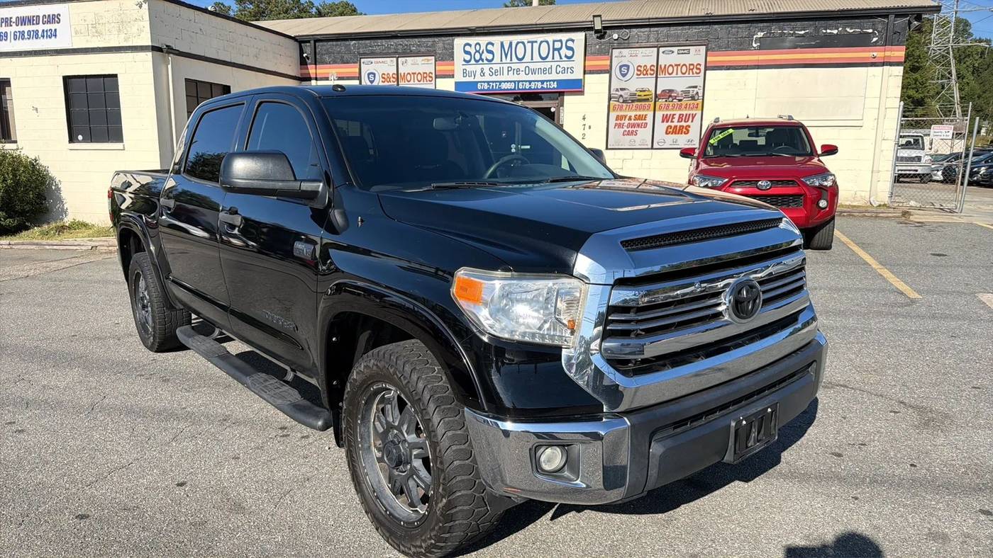 2017 Toyota Tundra SR5