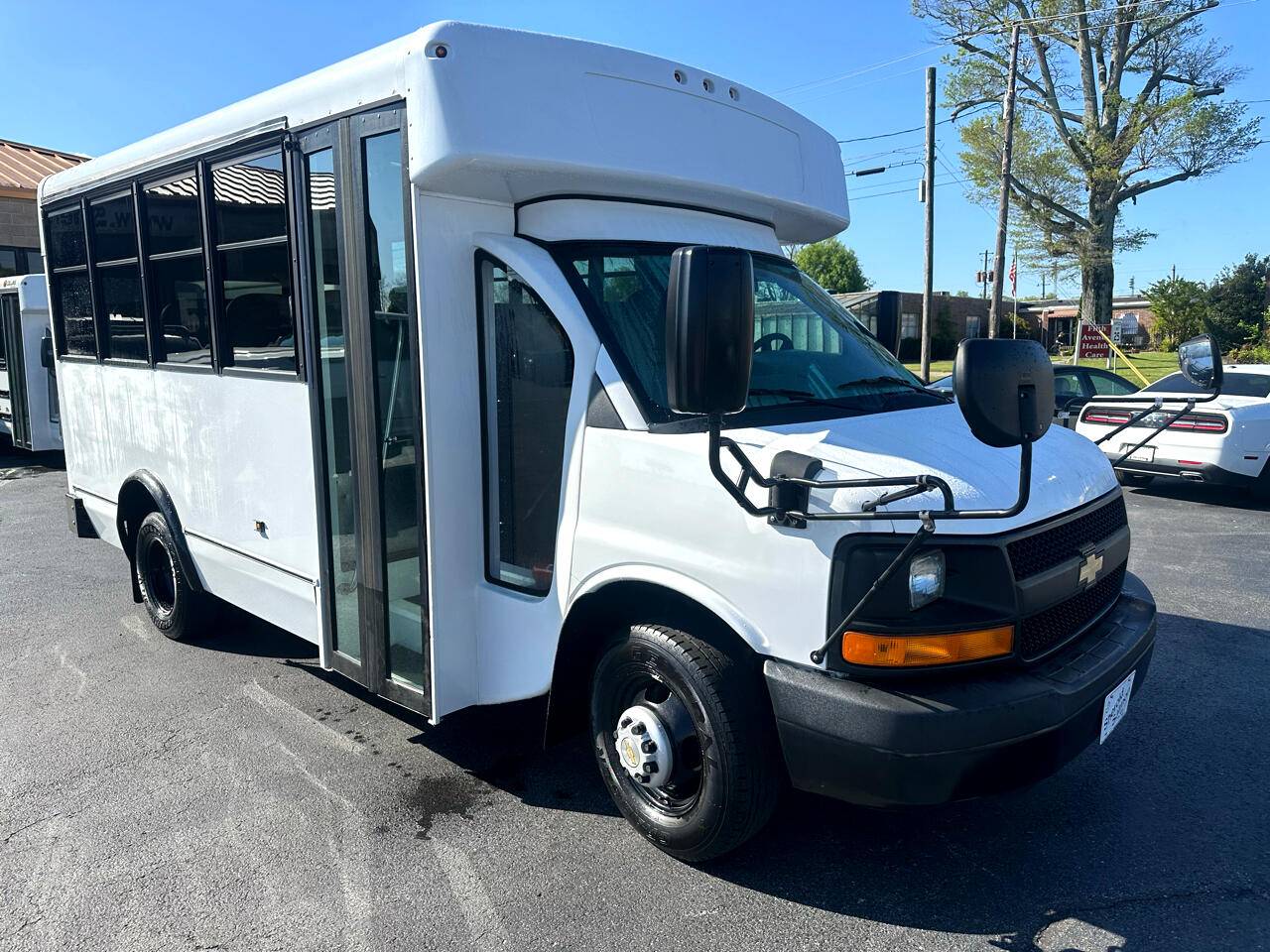 2015 Chevrolet Express Commercial Cutaway 3500 — Chassis Cab Truck — 269 mi — Rome, GA