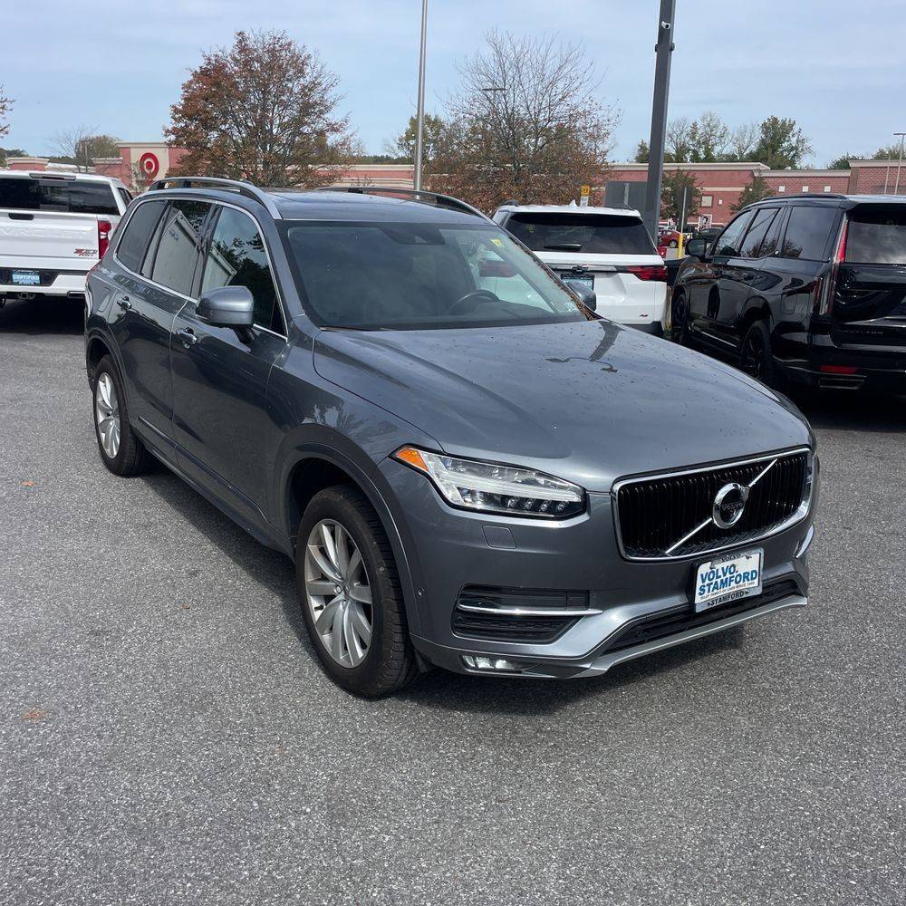 2016 Volvo XC90 T6 Momentum — SUV — 75,773 mi — Indianapolis, IN