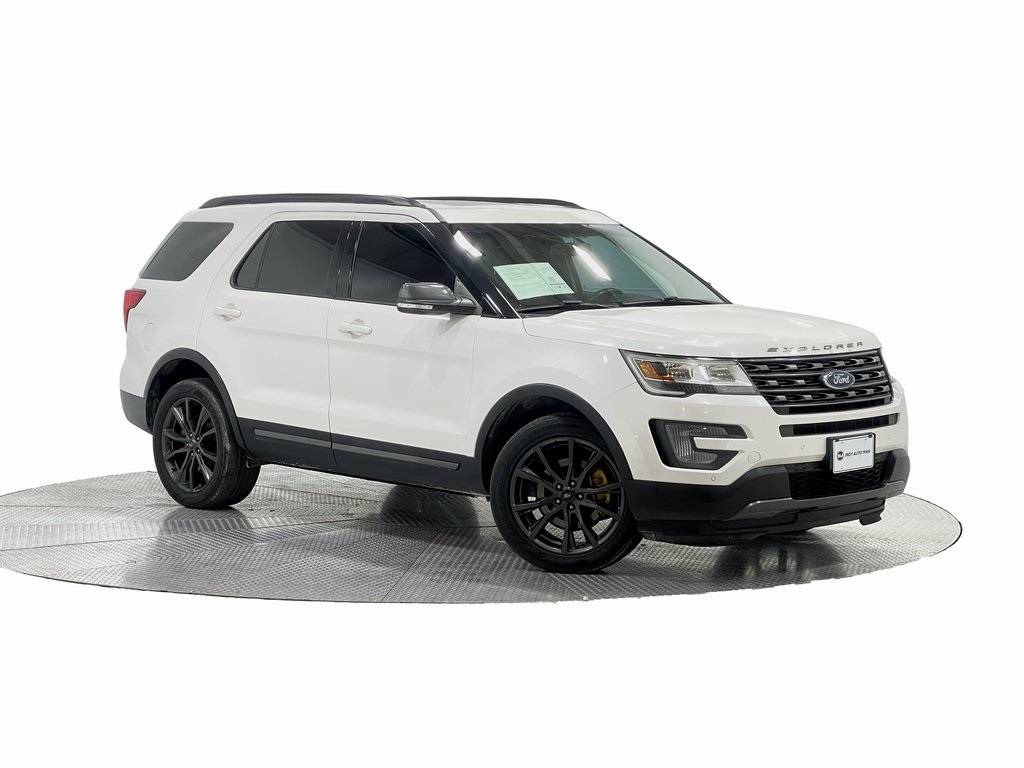 2017 Ford Explorer XLT — SUV — 87,140 mi — Indianapolis, IN