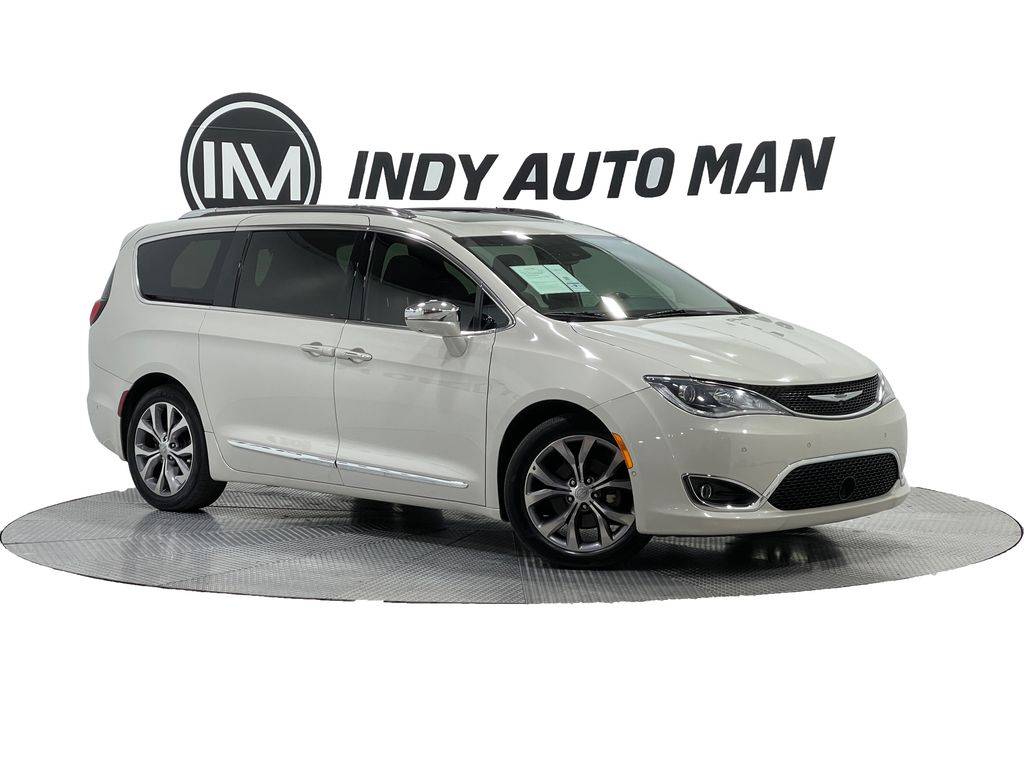 2020 Chrysler Pacifica Limited — Minivan — 52,489 mi — Indianapolis, IN