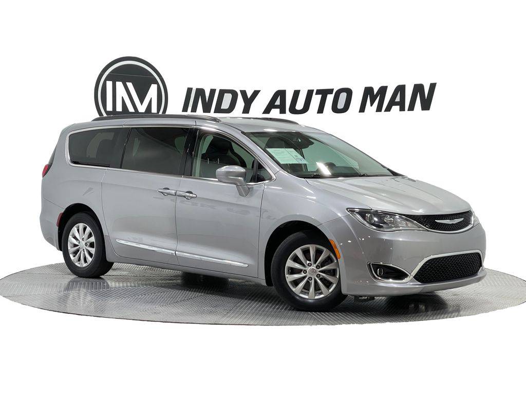 2017 Chrysler Pacifica Touring L — Minivan — 74,439 mi — Indianapolis, IN