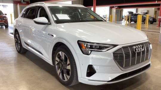 2021 Audi e-tron quattro Prestige