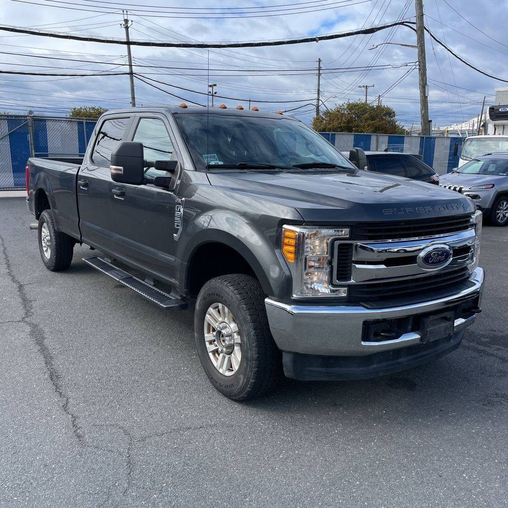 2017 Ford Super Duty F-250 XL — Pickup Truck — 82,832 mi — Indianapolis, IN