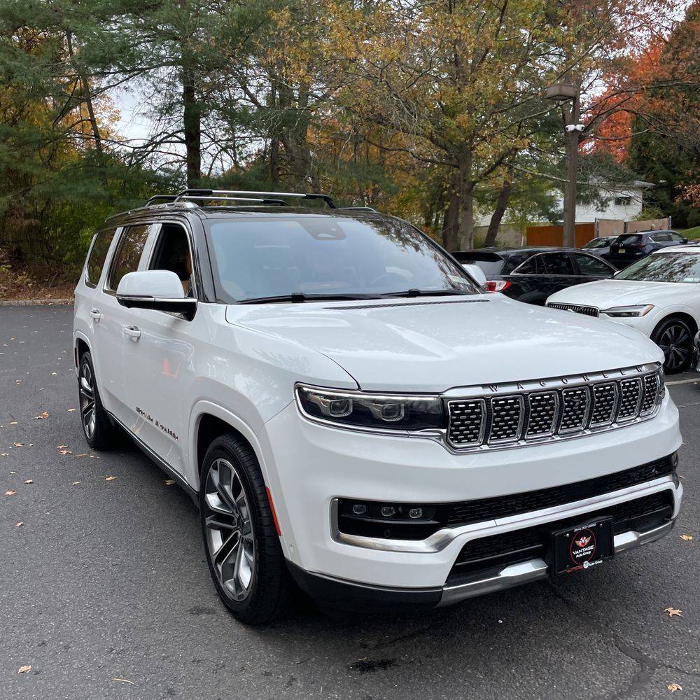 2022 Jeep Grand Wagoneer Series III — SUV — 38,393 mi — Indianapolis, IN