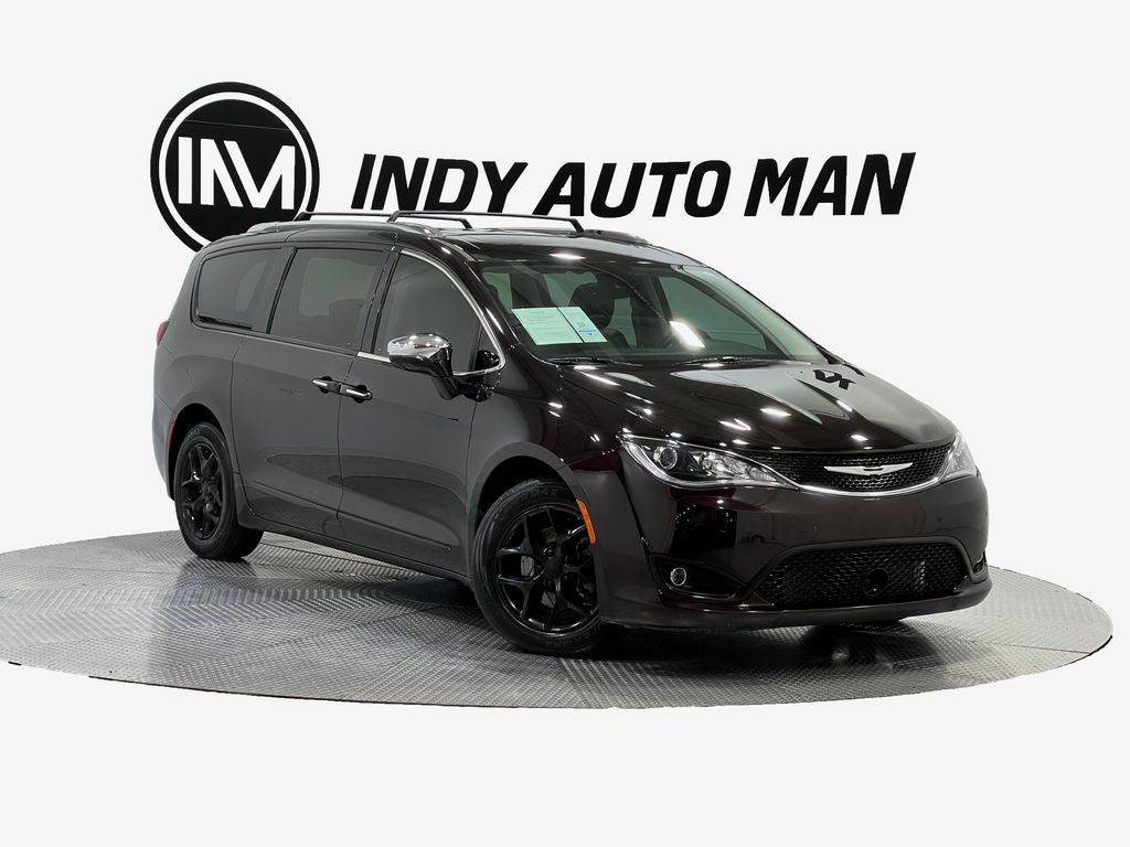 2017 Chrysler Pacifica Limited — Minivan — 71,890 mi — Indianapolis, IN