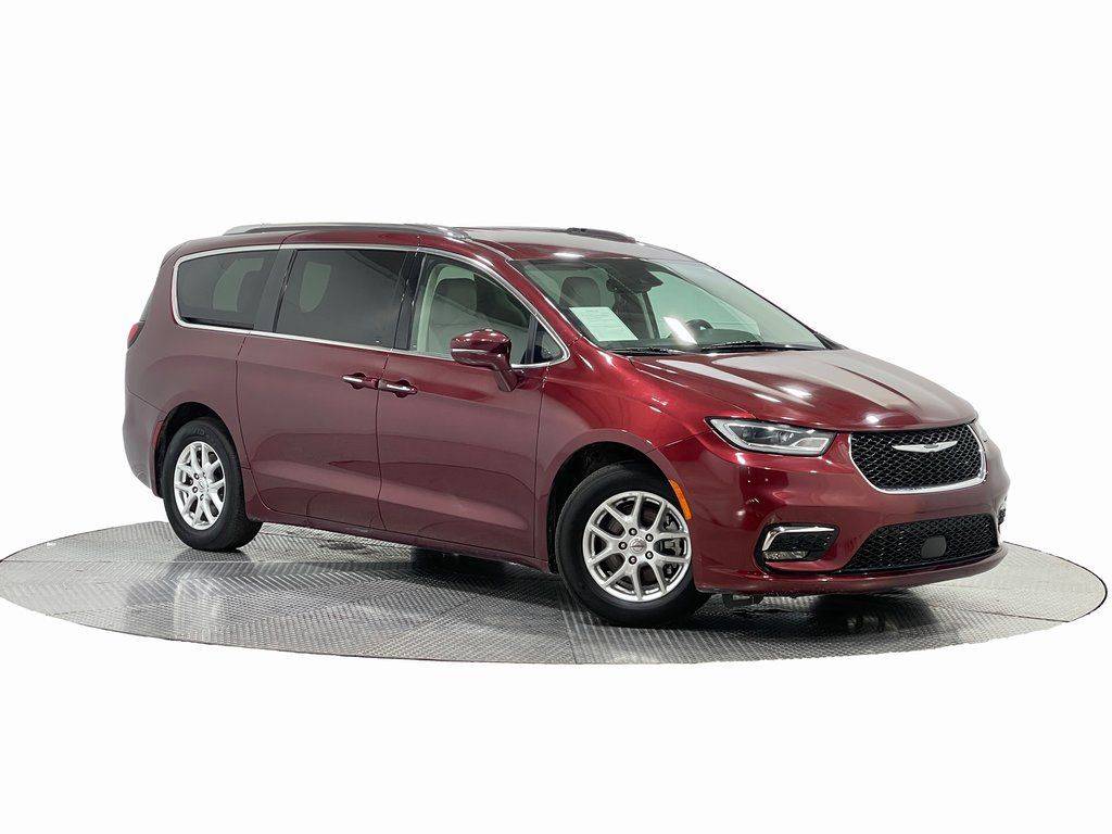 2021 Chrysler Pacifica Touring L — Minivan — 85,802 mi — Indianapolis, IN